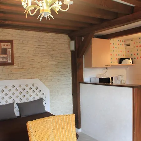 Le Bellevue 2* Bretteville-sur-Odon